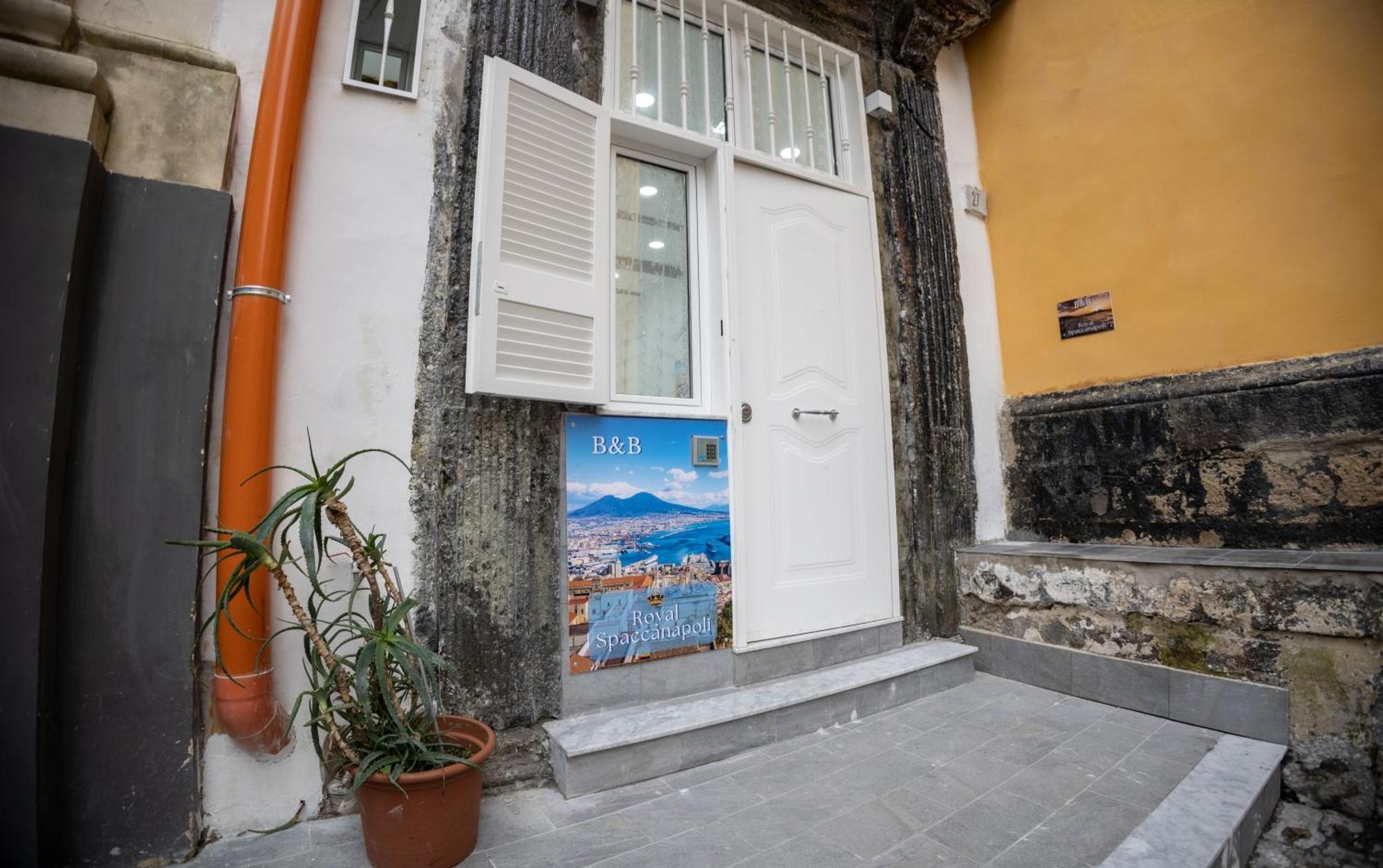 Royal Spaccanapoli Daire Dış mekan fotoğraf